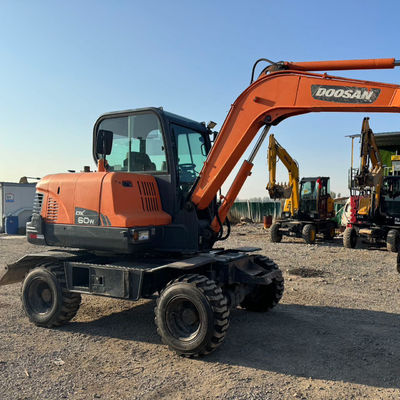48KW używany grabarz DOOSAN Doosan DX60W Hydraulic Crawler Excavator 5550 kg