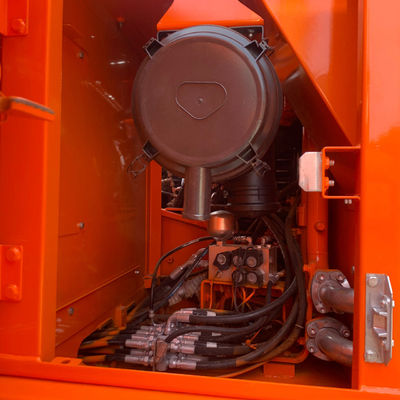 1900 obr./min. Używany grabarz DOOSAN DX225LC-9C Sprzęt budowlany 21800kg