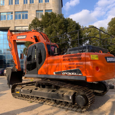 Rodzaj żeglarza używany DOOSAN DX300LC-9C Koparz Maszyny do przenoszenia ziemi 30215 kg