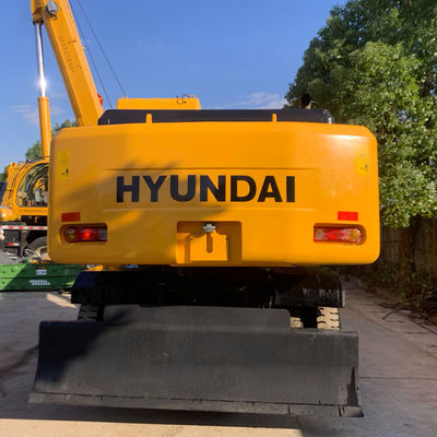 HYUNDAI 210W-7 Stara koparka na kółkach, używane urządzenia budowlane 124KW do wydobycia