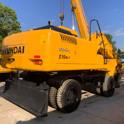 HYUNDAI 210W-7 Stara koparka na kółkach, używane urządzenia budowlane 124KW do wydobycia