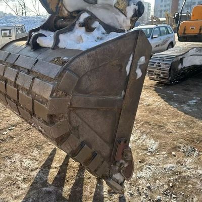 Żółta Hyundai 305 używana koparka koparka 198kw 1900rpm używana maszyna budowlana