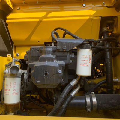 Komatsu Pc210 Stosowane urządzenia budowlane Maszyna wykopaliskowa z drugiej ręki 20630kg