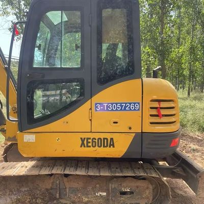 Żółty używany XCMG Excavator Digger Xcmg 60DA Small Crawler Excavator Machine