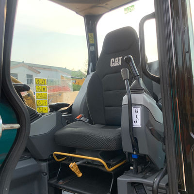 Wykorzystany grabarz typu Crawler CAT307.5 Stary grabarz gąsienicowy z wiadrem wyciągaczem